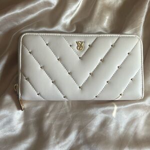 Victorias Secret Wallet
